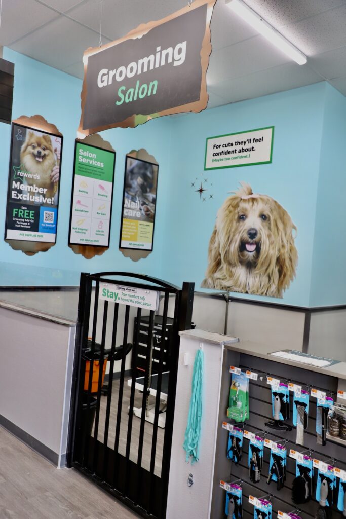 Pet Supplies Plus Grooming Area