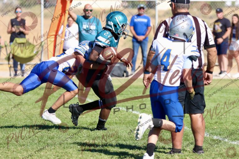 RCMS Sharks Host Alamo in Football Matchup
