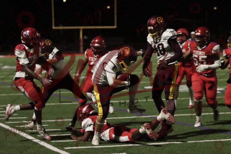 Trojans Pull Away for 64-32 Road Win Over Valley